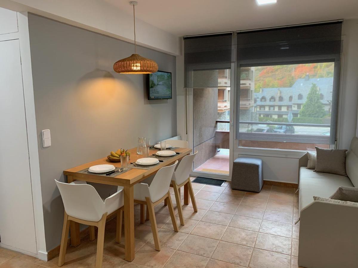 Apartament Reformat I Acollidor A Vielha, Ben Ubicat Betrén Exteriör bild
